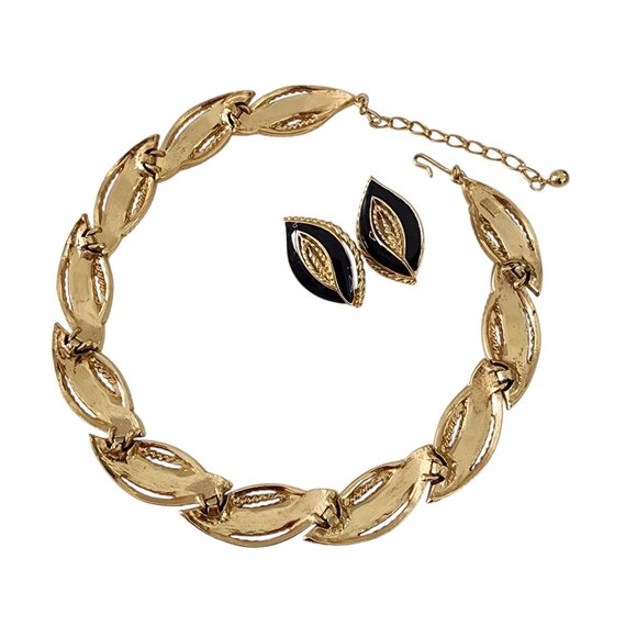 Vintage Trifari choker necklace + clip-on earring set black enamel over gold - Picture 9 of 13